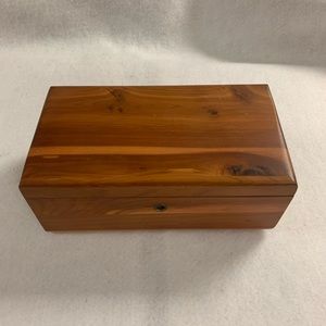 Lane Cedar Trinket Box